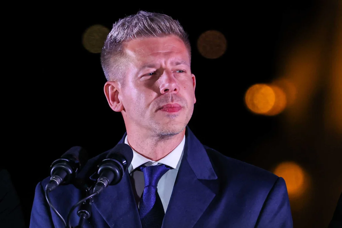 Peter Magyar devlet kanalının yayınlarını askıya alıyor