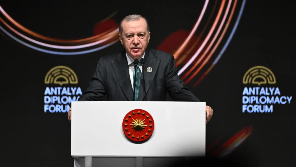 Cumhurbaşkanı Erdoğan'dan ADF'de diplomasi trafiği